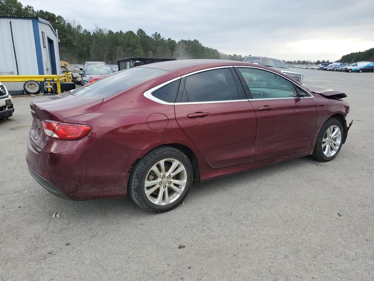 2016 Chrysler 200 - Image 3