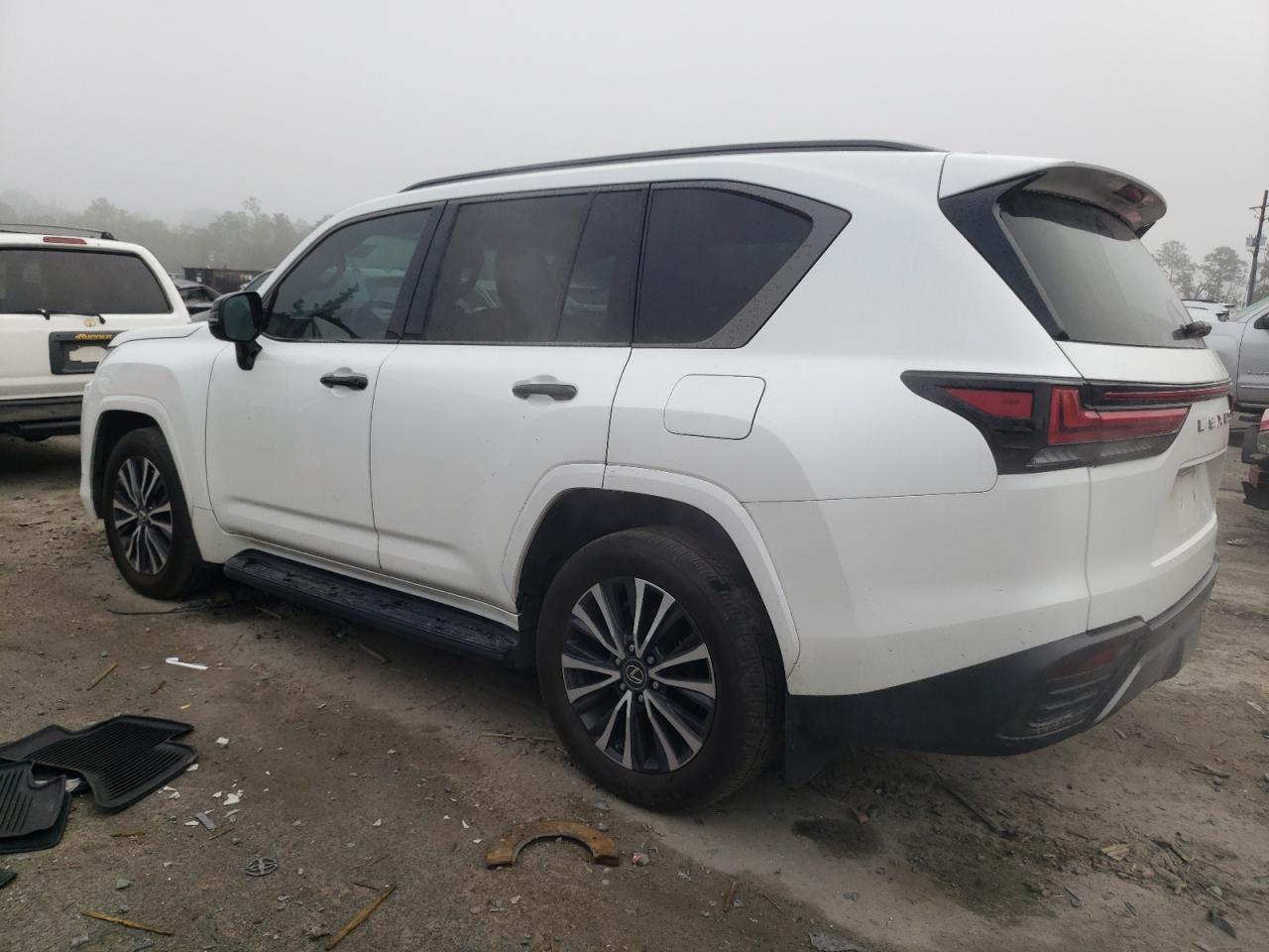 2023 Lexus LX - Image 2