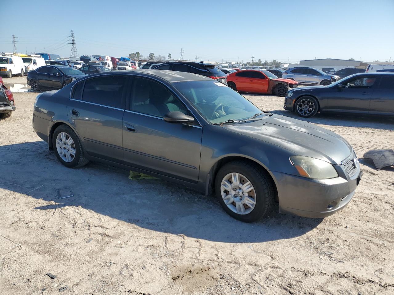 2005 Nissan Altima - Image 4