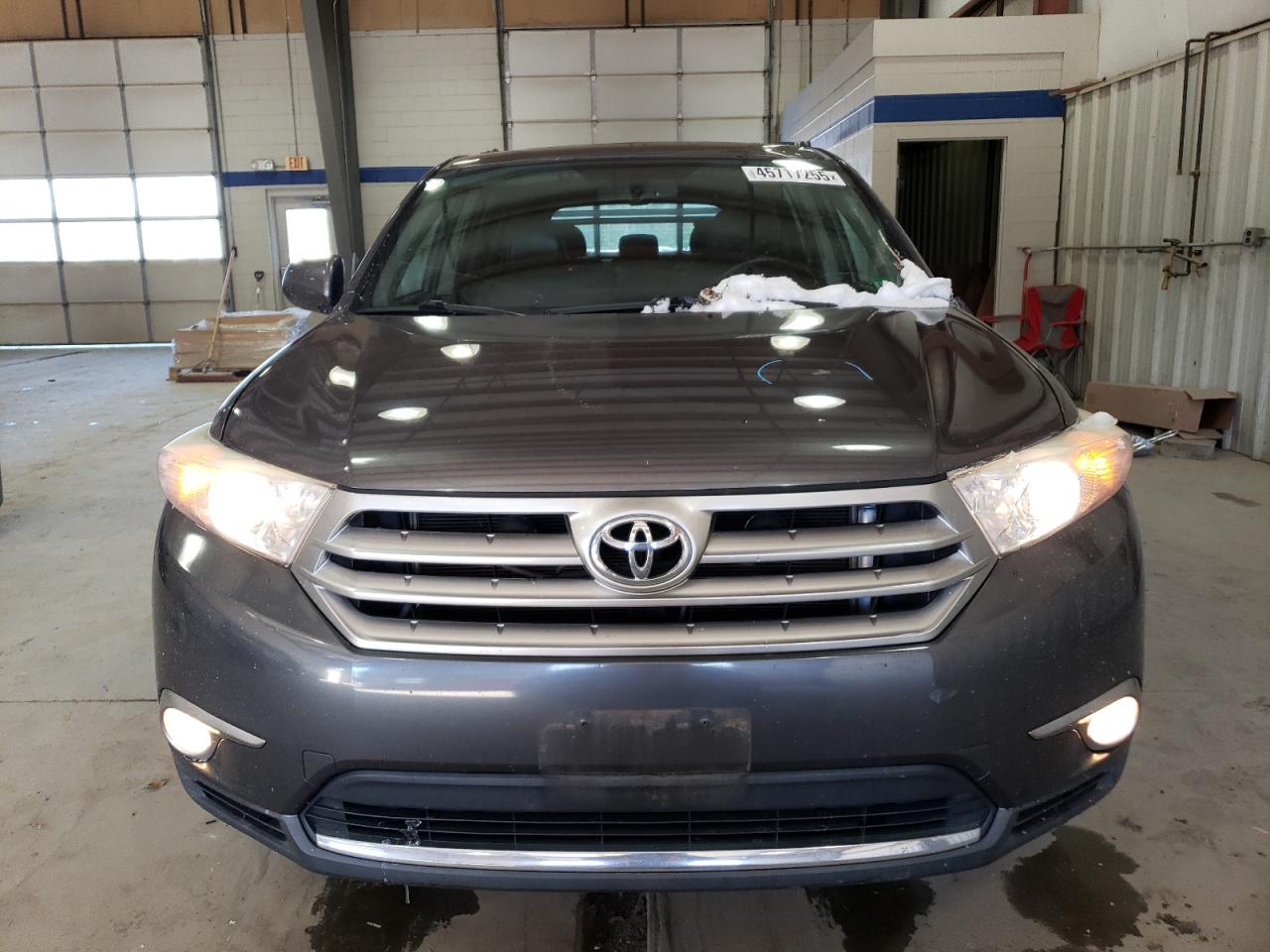 2011 Toyota Highlander - Image 5