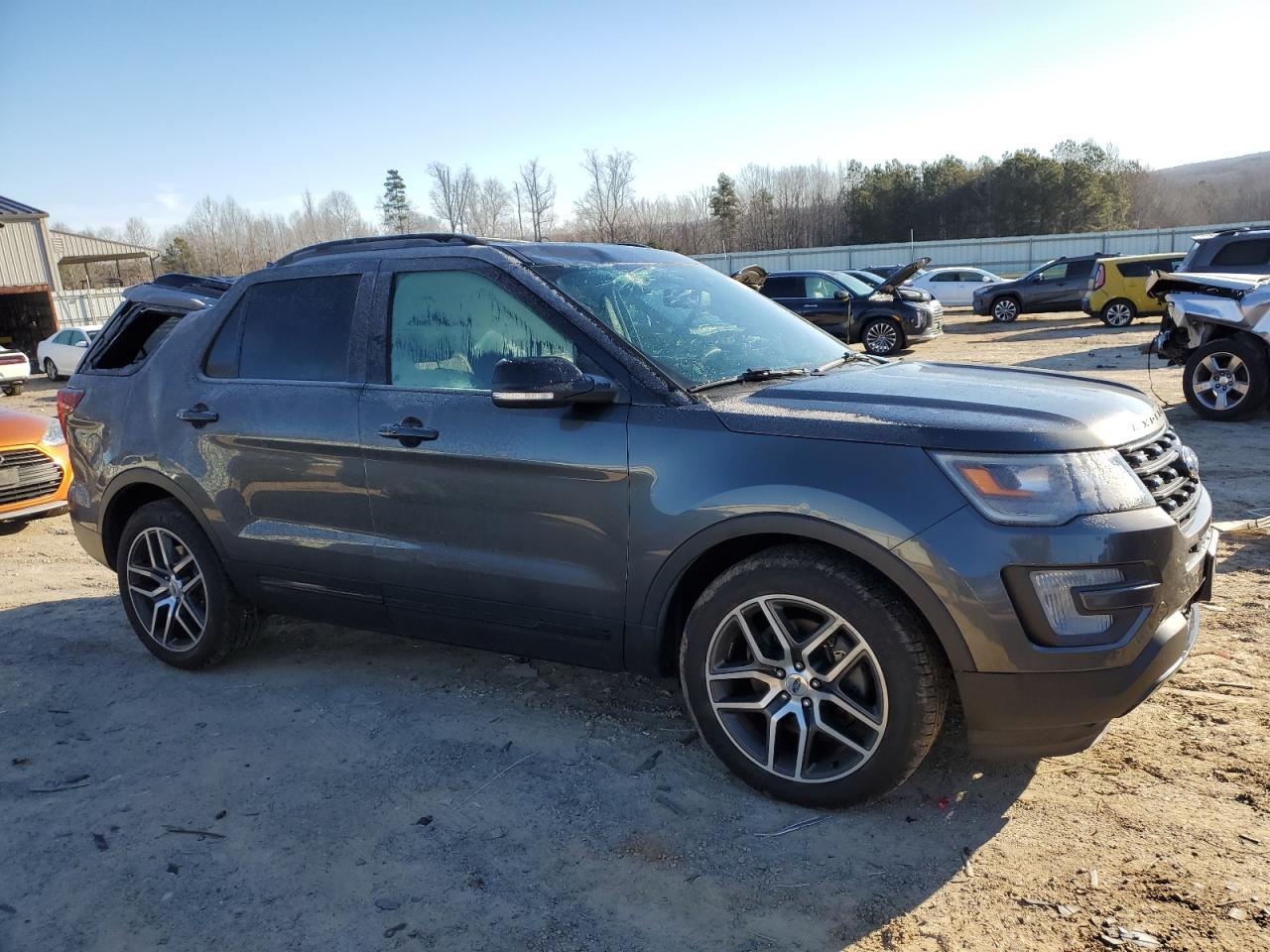 2017 Ford Explorer - Image 4