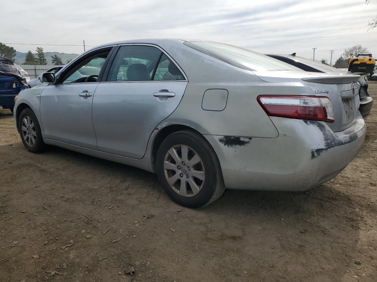 2007 Toyota Camry - Image 2
