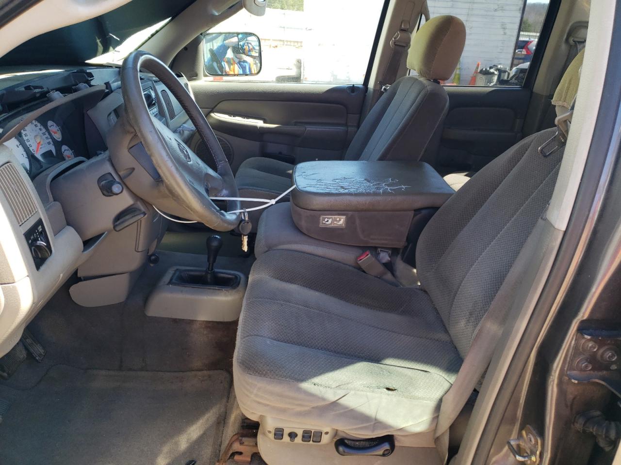 2003 Dodge RAM - Image 7