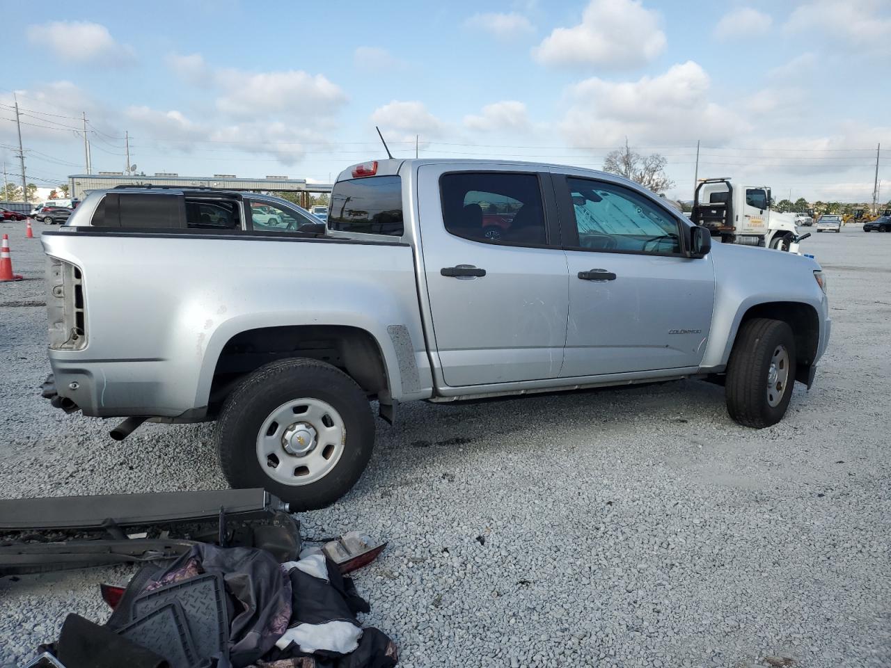 2015 Chevrolet Colorado - Image 3