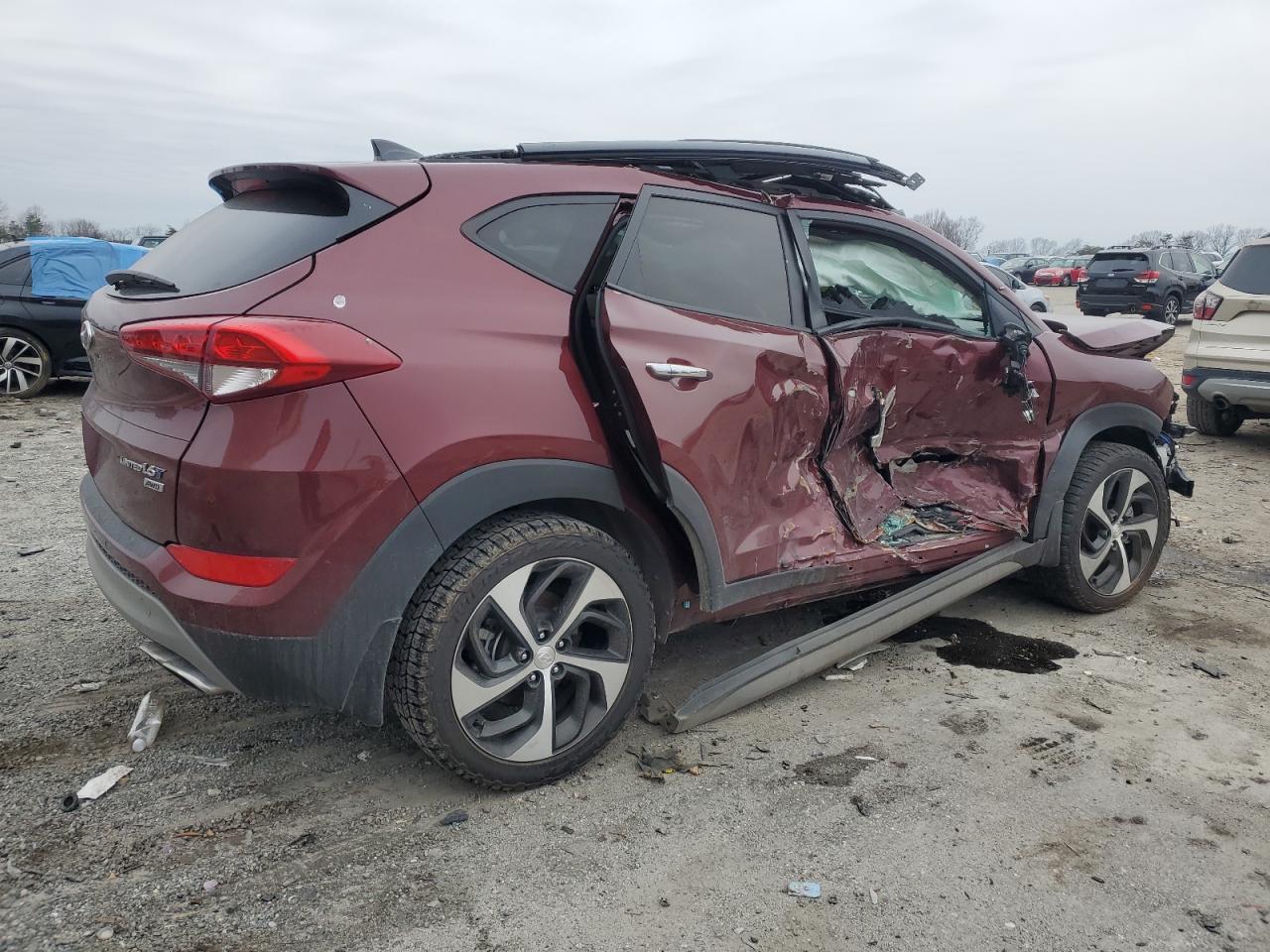 2017 Hyundai Tucson - Image 3