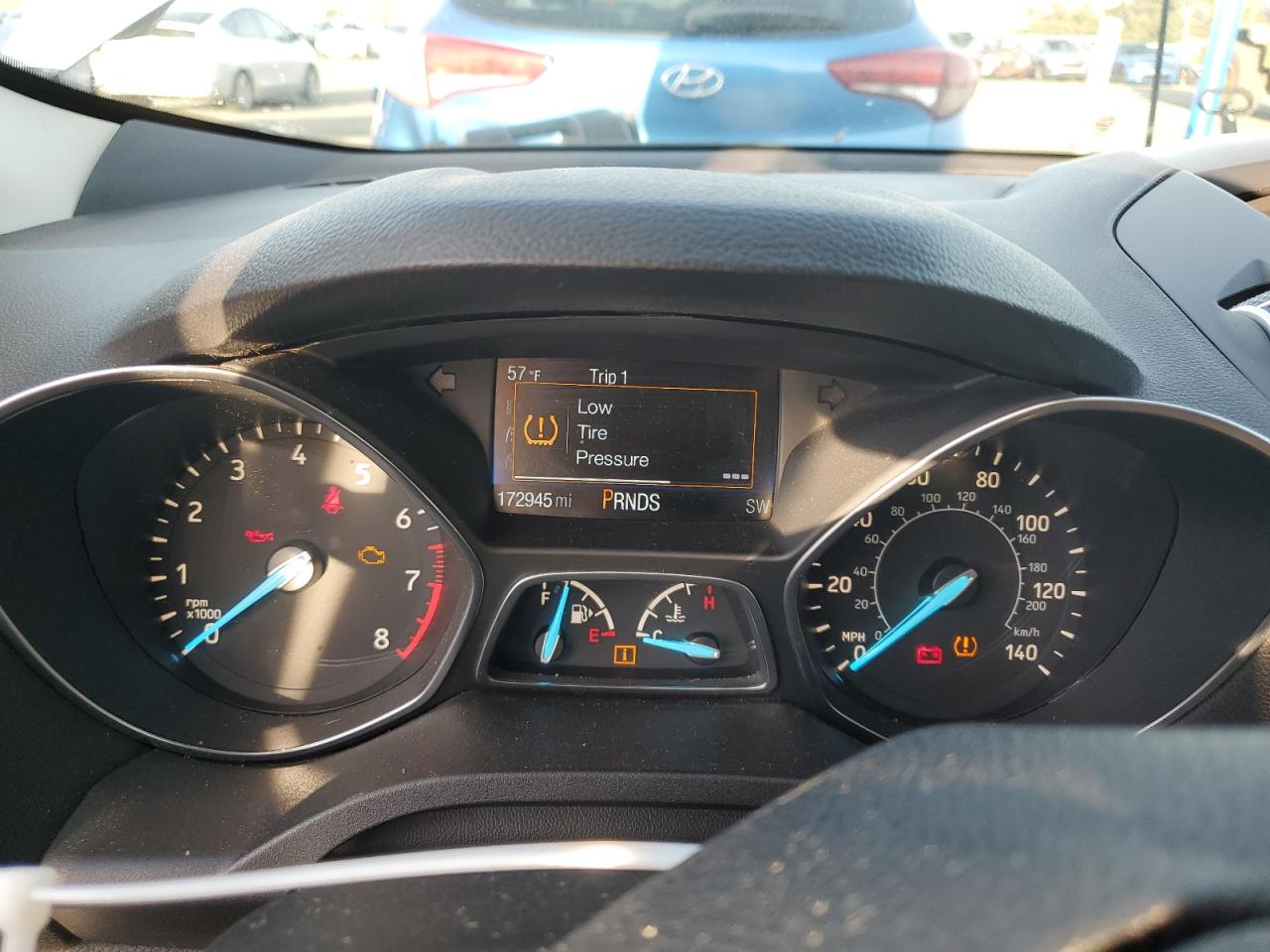 1FMCU0GD7HUB21747 FORD ESCAPE 2017