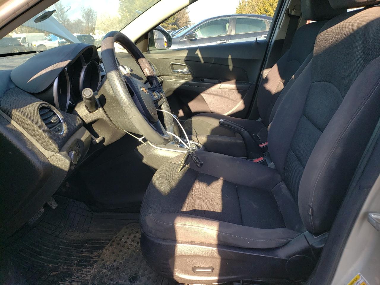 2015 Chevrolet Cruze - Image 7