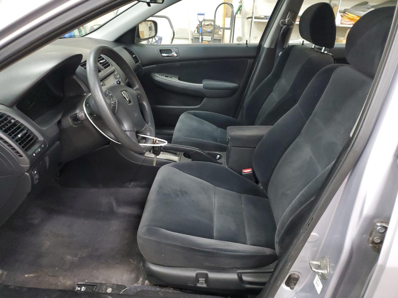 2004 Honda Accord - Image 7