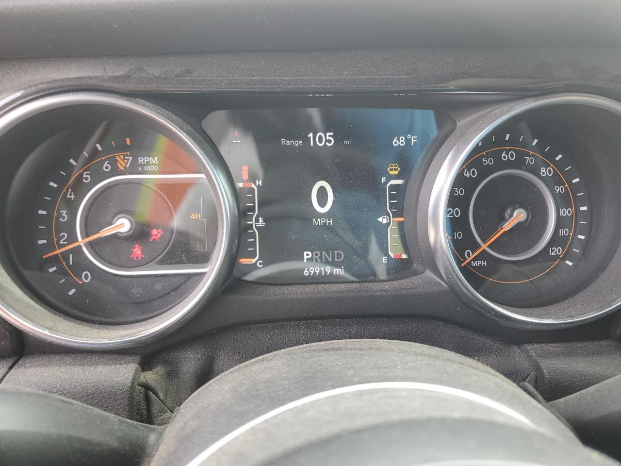 2020 Jeep Wrangler - Image 9