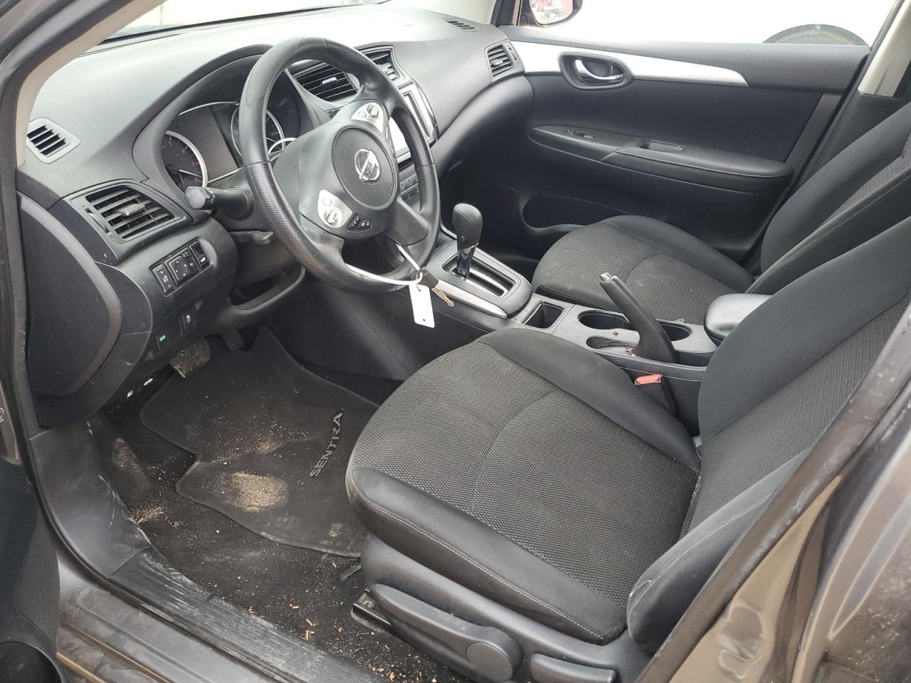 2019 Nissan Sentra - Image 7