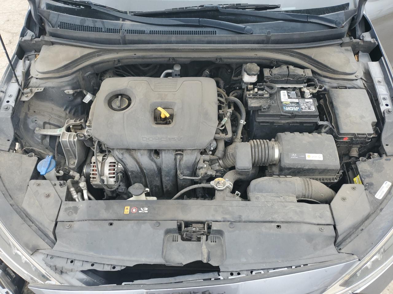 2019 Hyundai Elantra - Image 11