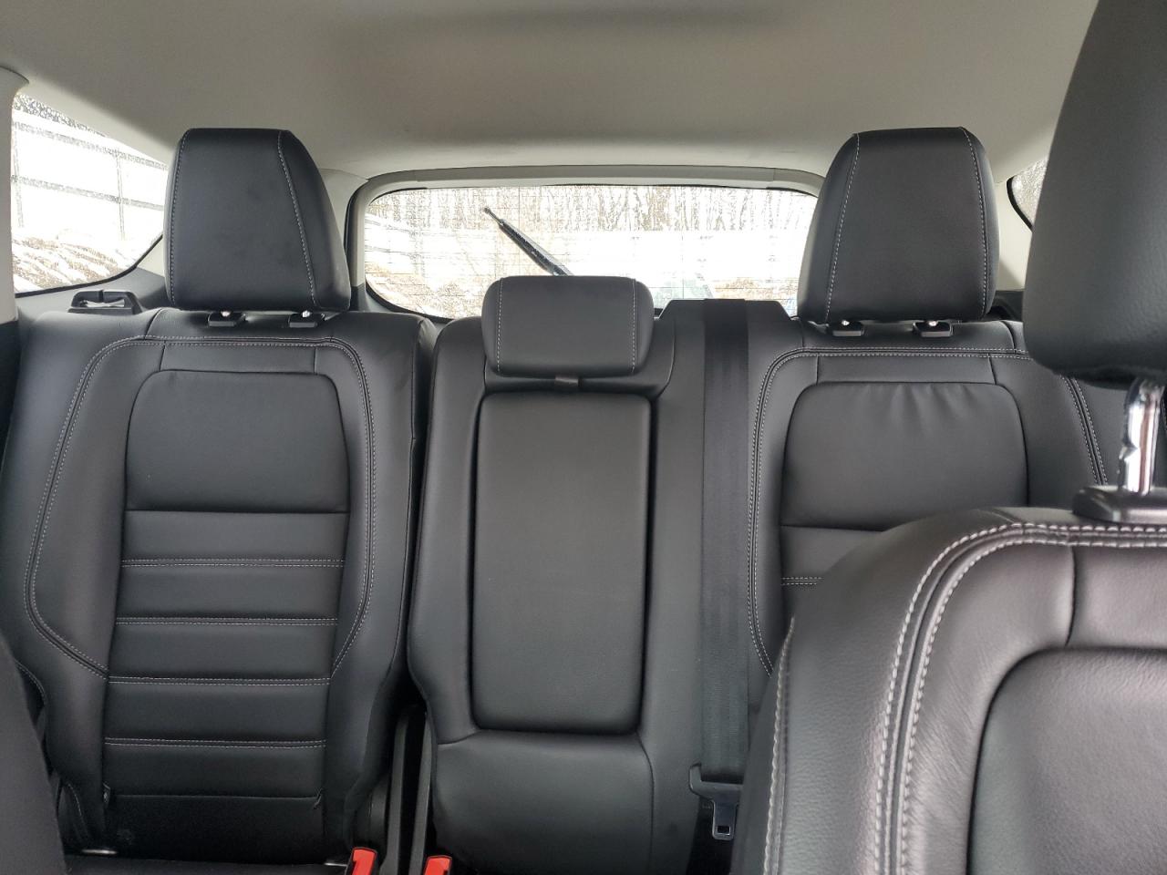 2017 Ford Escape - Image 10