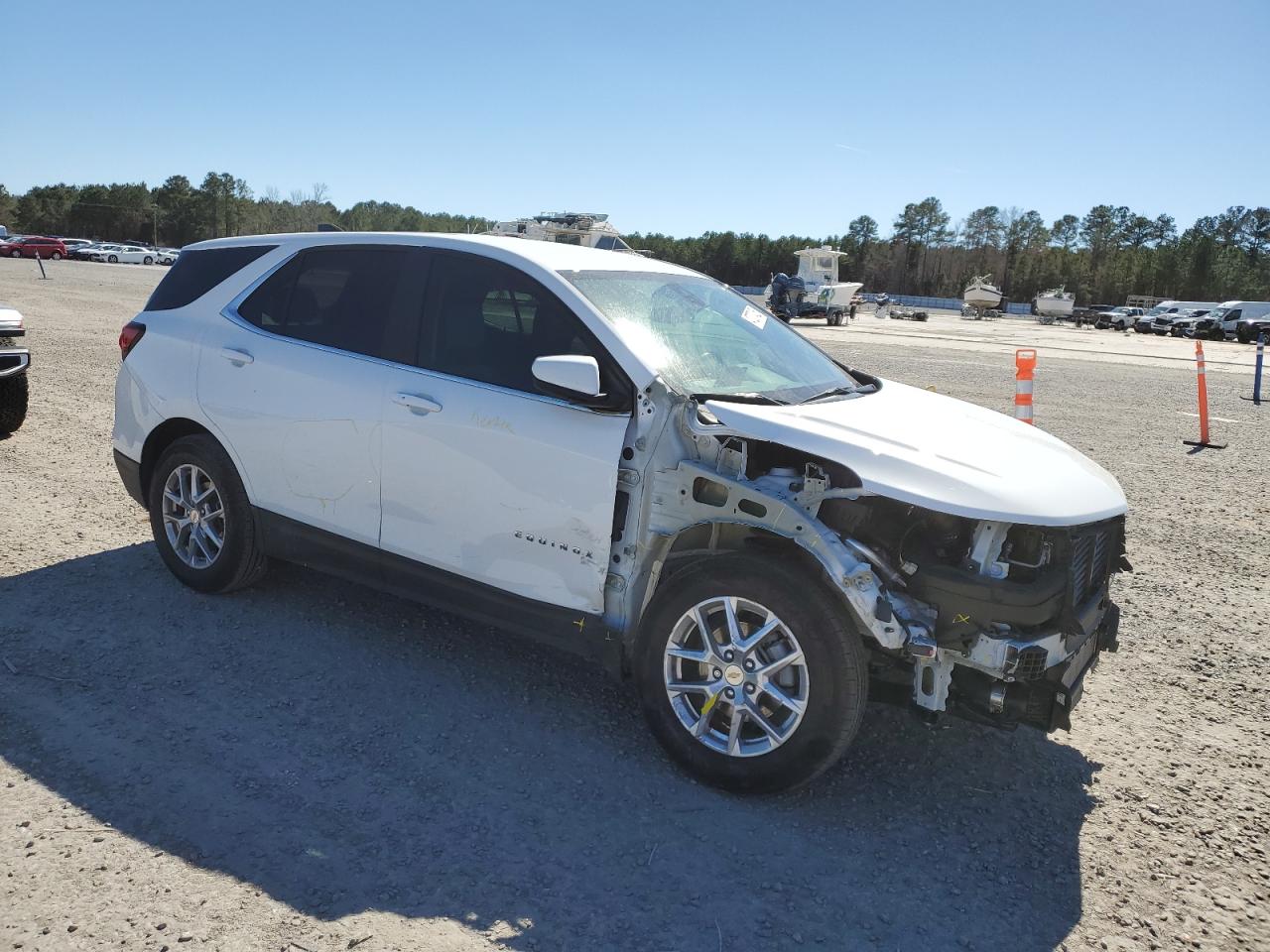 2023 Chevrolet Equinox - Image 4