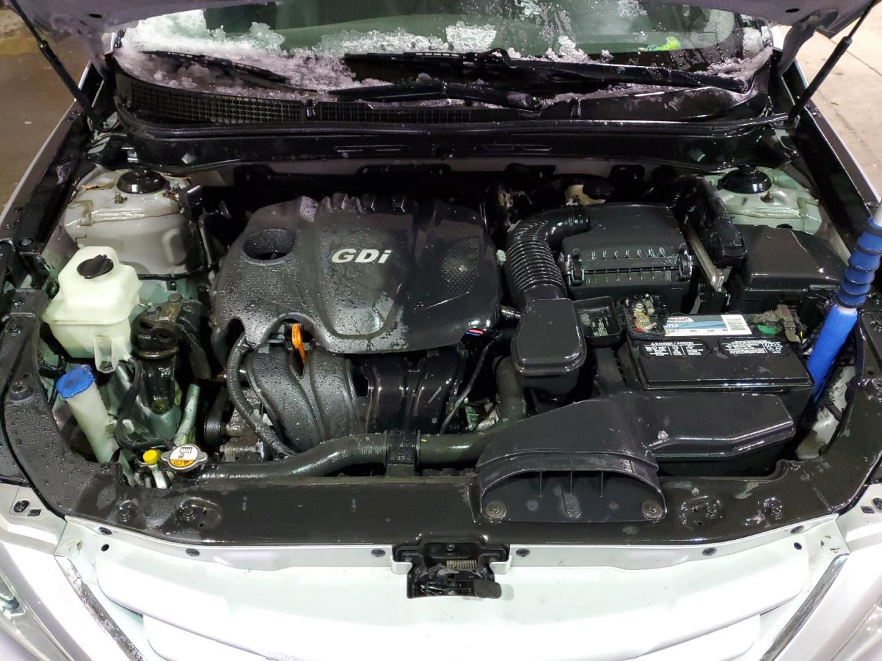 2013 Hyundai Sonata - Image 11