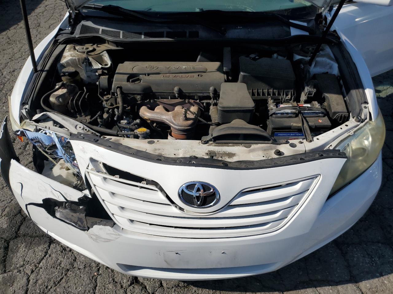 2009 Toyota Camry - Image 11