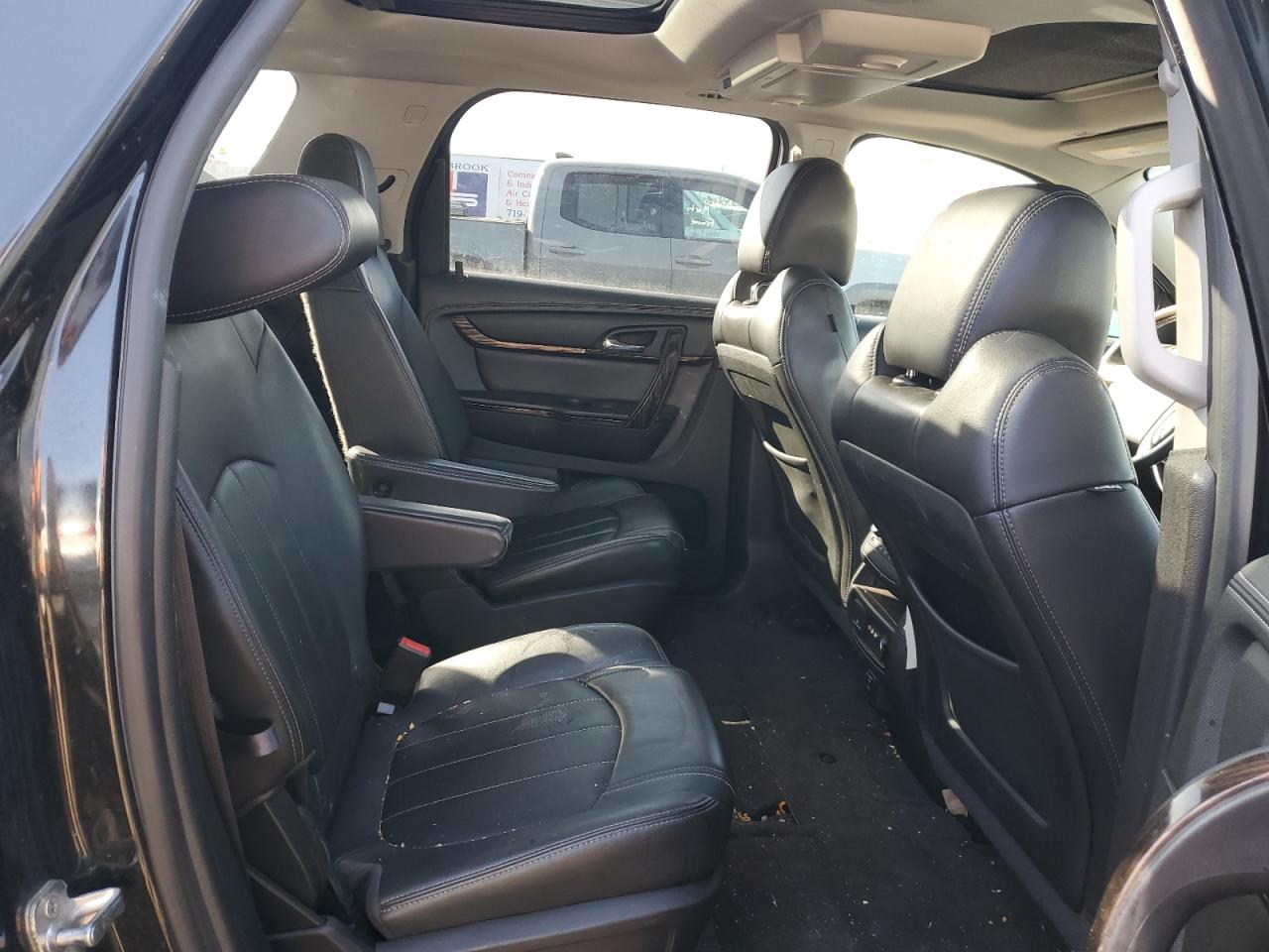 2015 GMC Acadia - Image 10