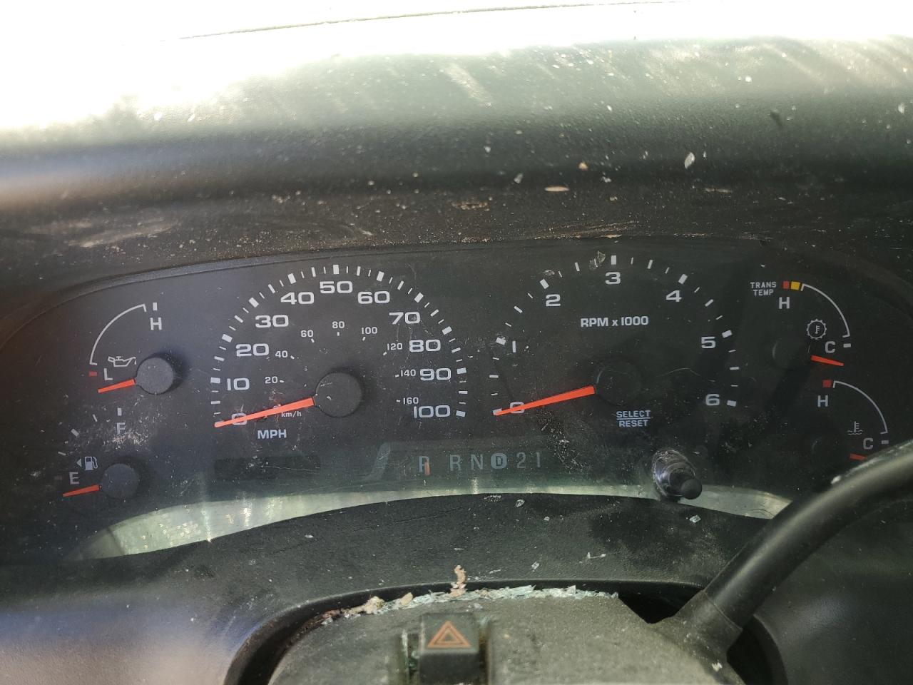 2004 Ford F250 - Image 9