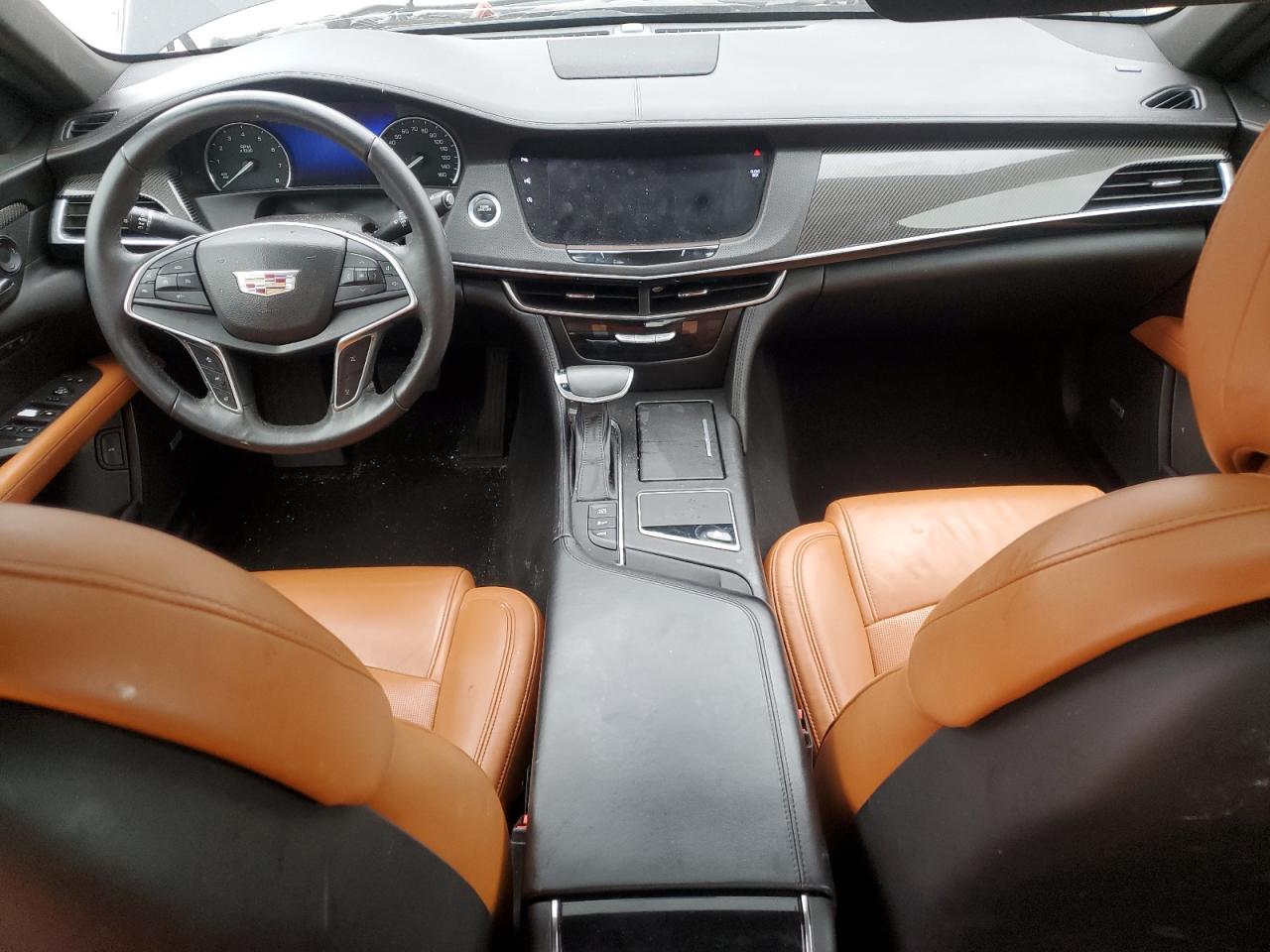 2017 Cadillac CT6 - Image 8