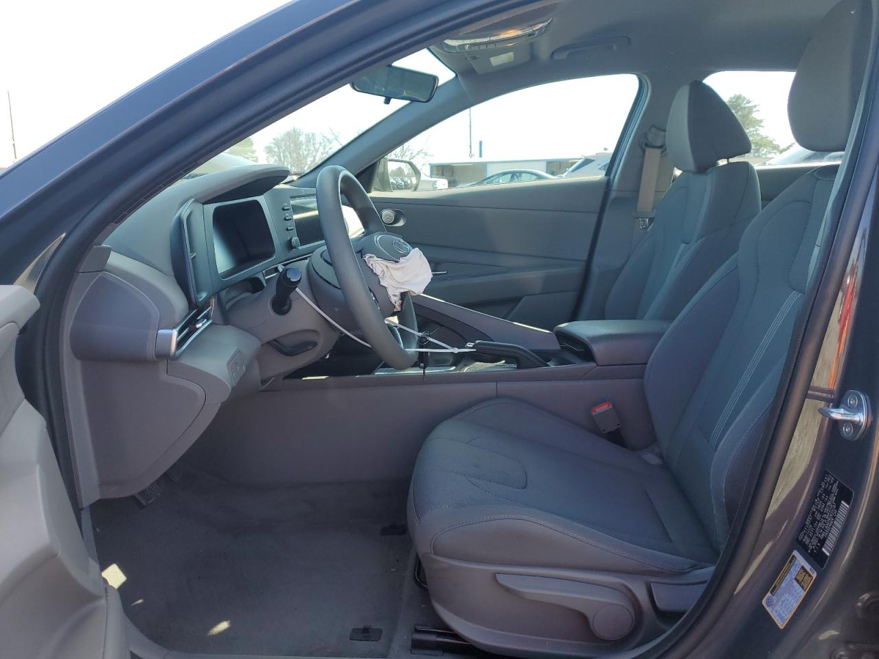 2024 Hyundai Elantra - Image 7