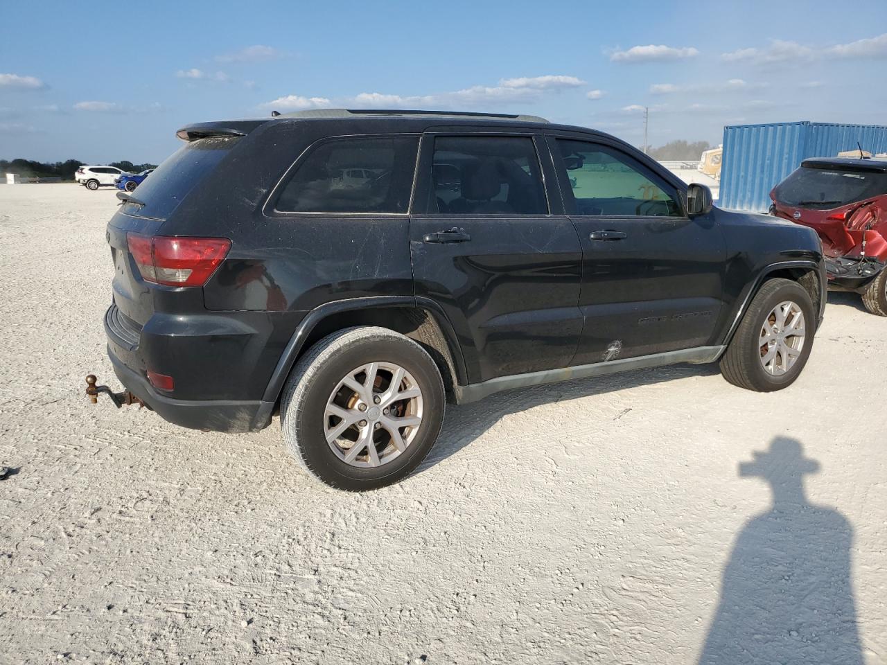 2011 Jeep Grand Cherokee - Image 3