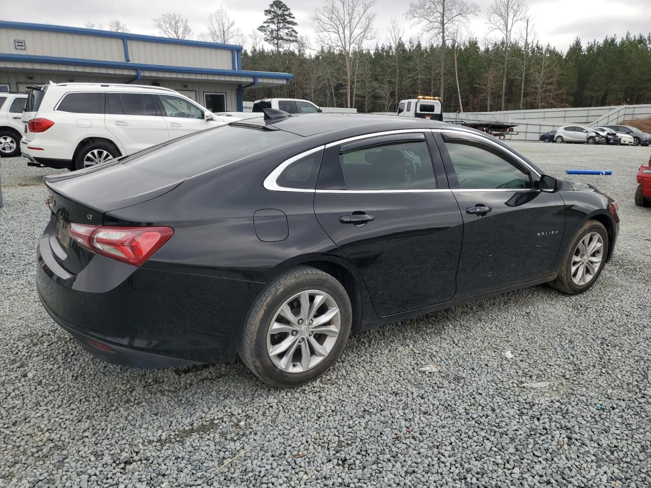 2021 Chevrolet Malibu - Image 3