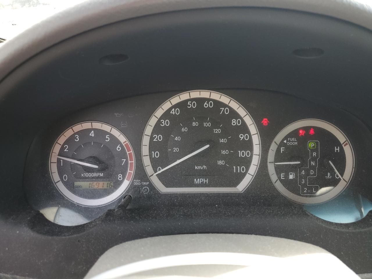 2004 Toyota Sienna - Image 9