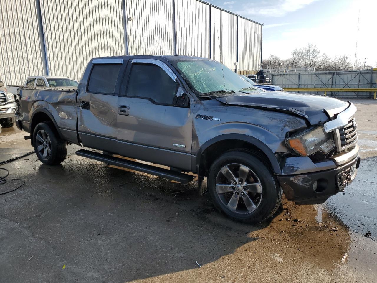 2011 Ford F-150 - Image 4