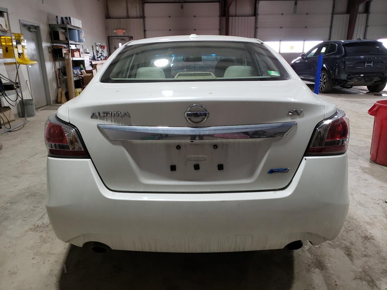 2014 Nissan Altima - Image 6