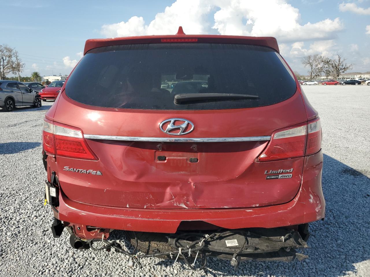 2015 Hyundai Santa Fe - Image 6