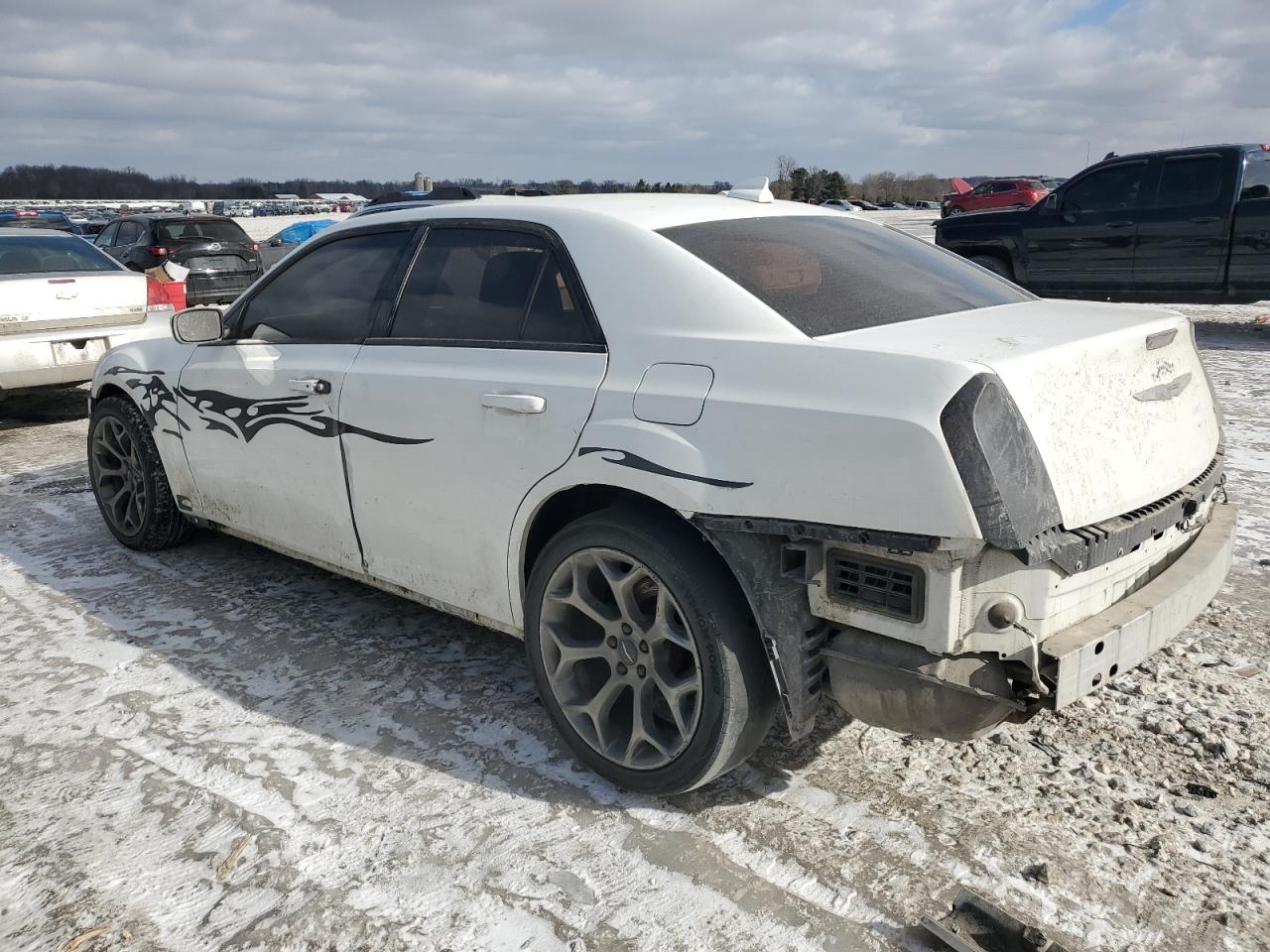 2015 Chrysler 300 - Image 2