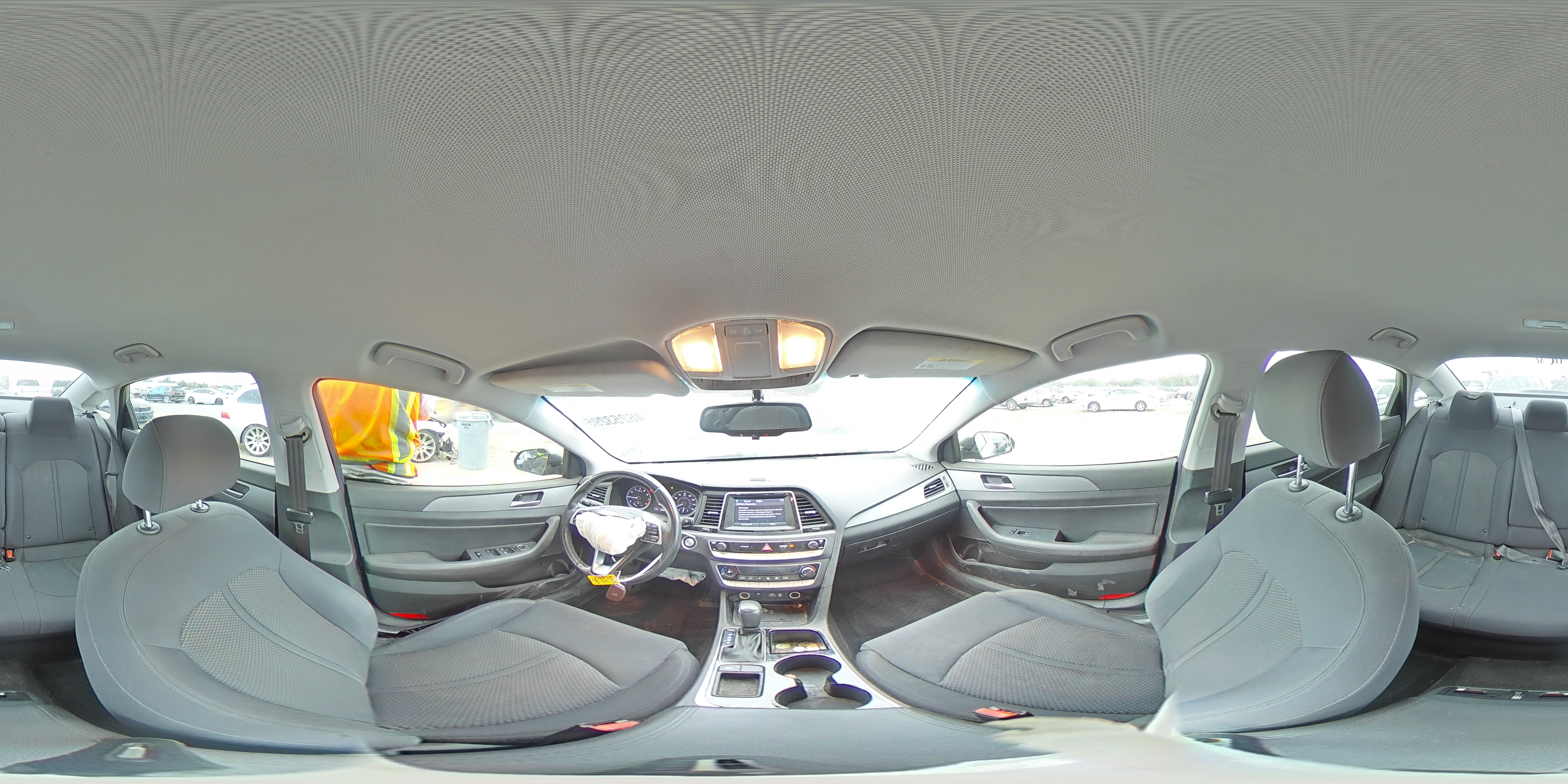 2019 Hyundai Sonata - Image 13