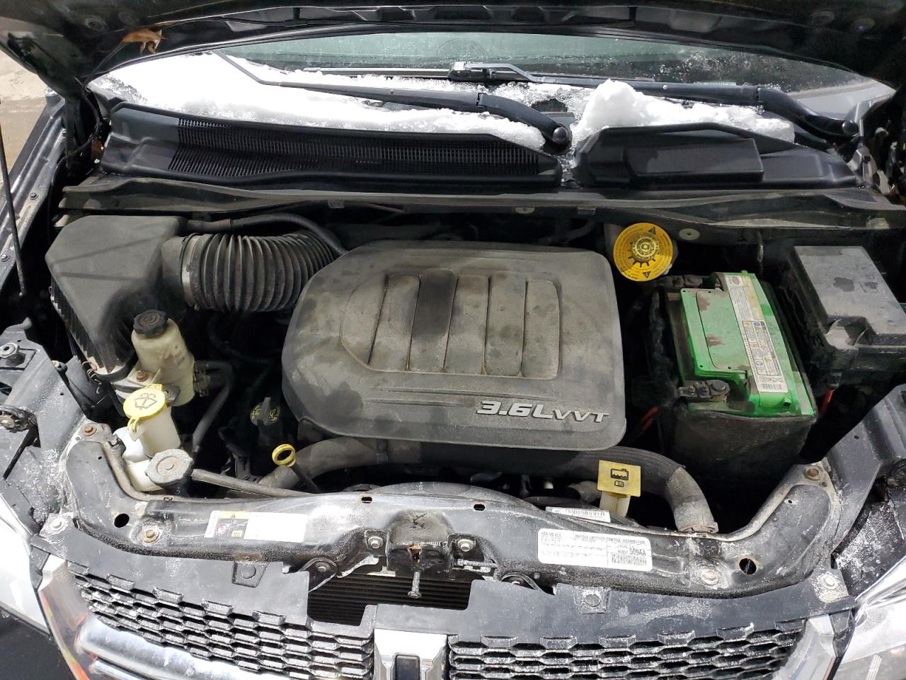 2016 Dodge Caravan - Image 12