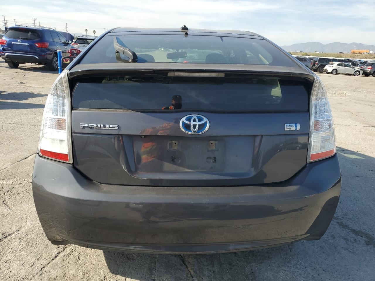 2011 Toyota Prius - Image 6