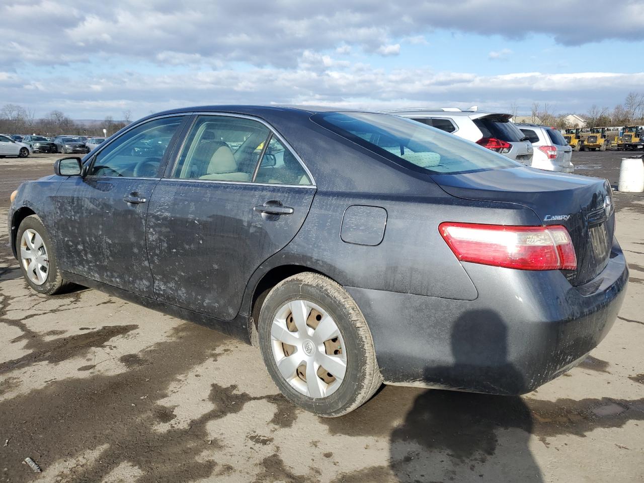 2009 Toyota Camry - Image 2