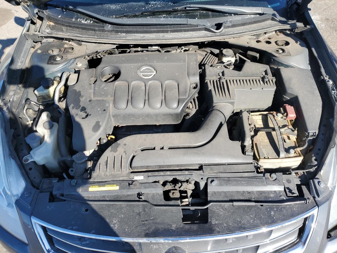 2012 Nissan Altima - Image 12