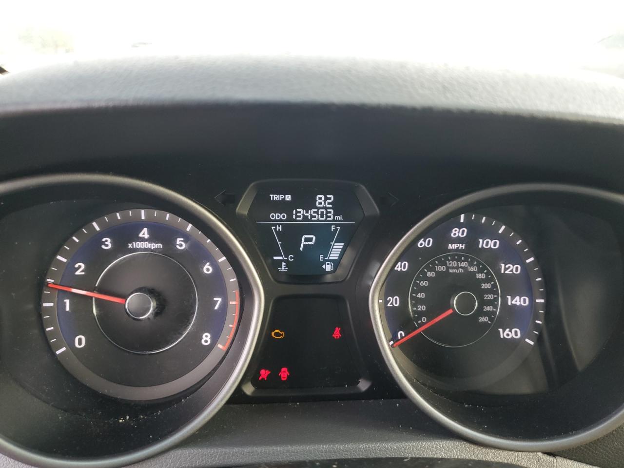 2013 Hyundai Elantra - Image 9