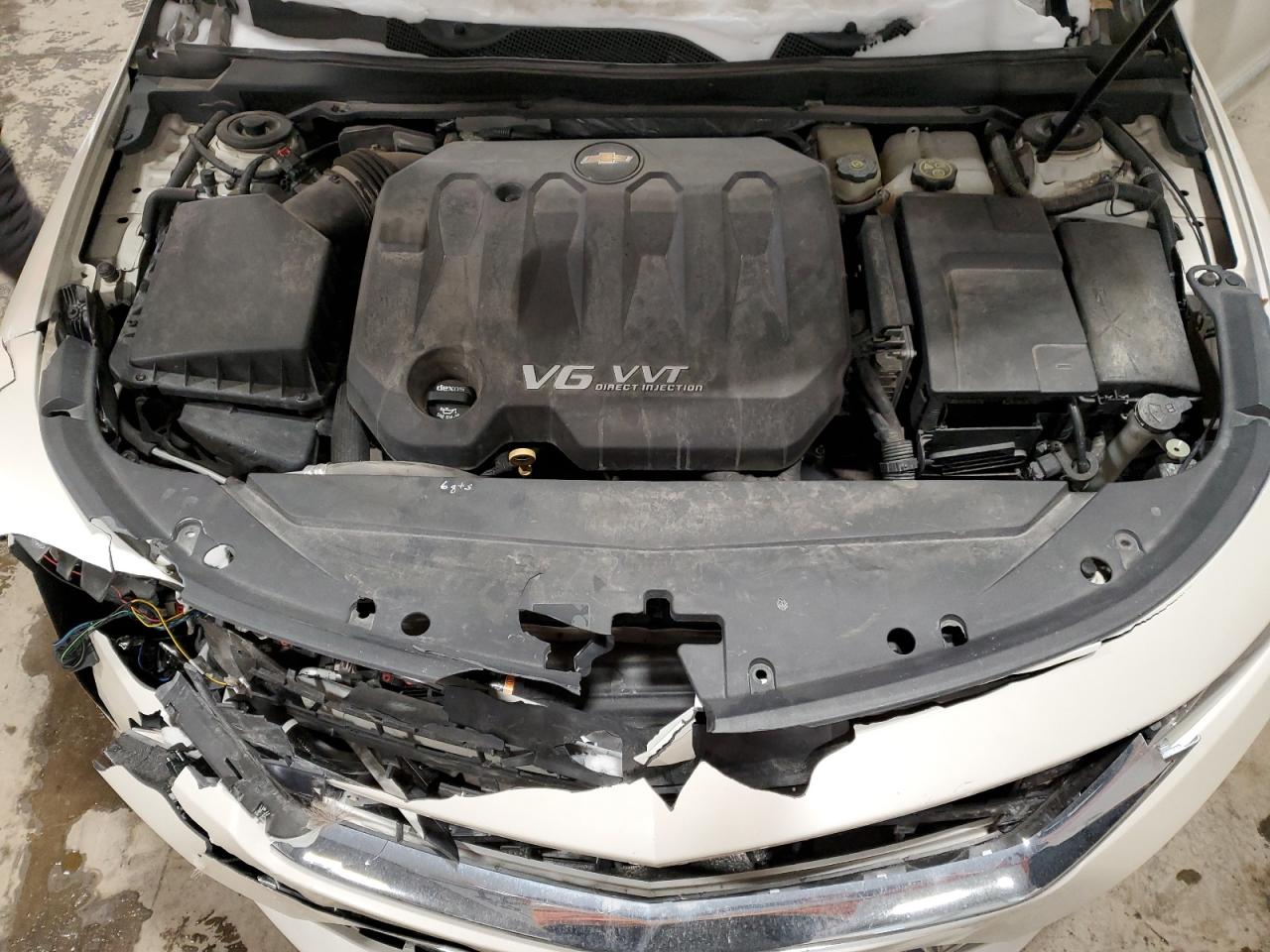 2014 Chevrolet Impala - Image 11