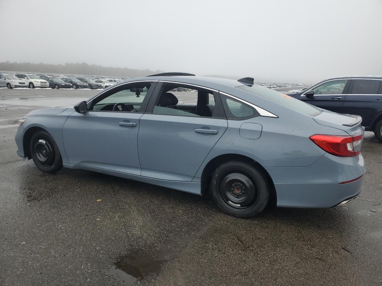 2021 Honda Accord - Image 2