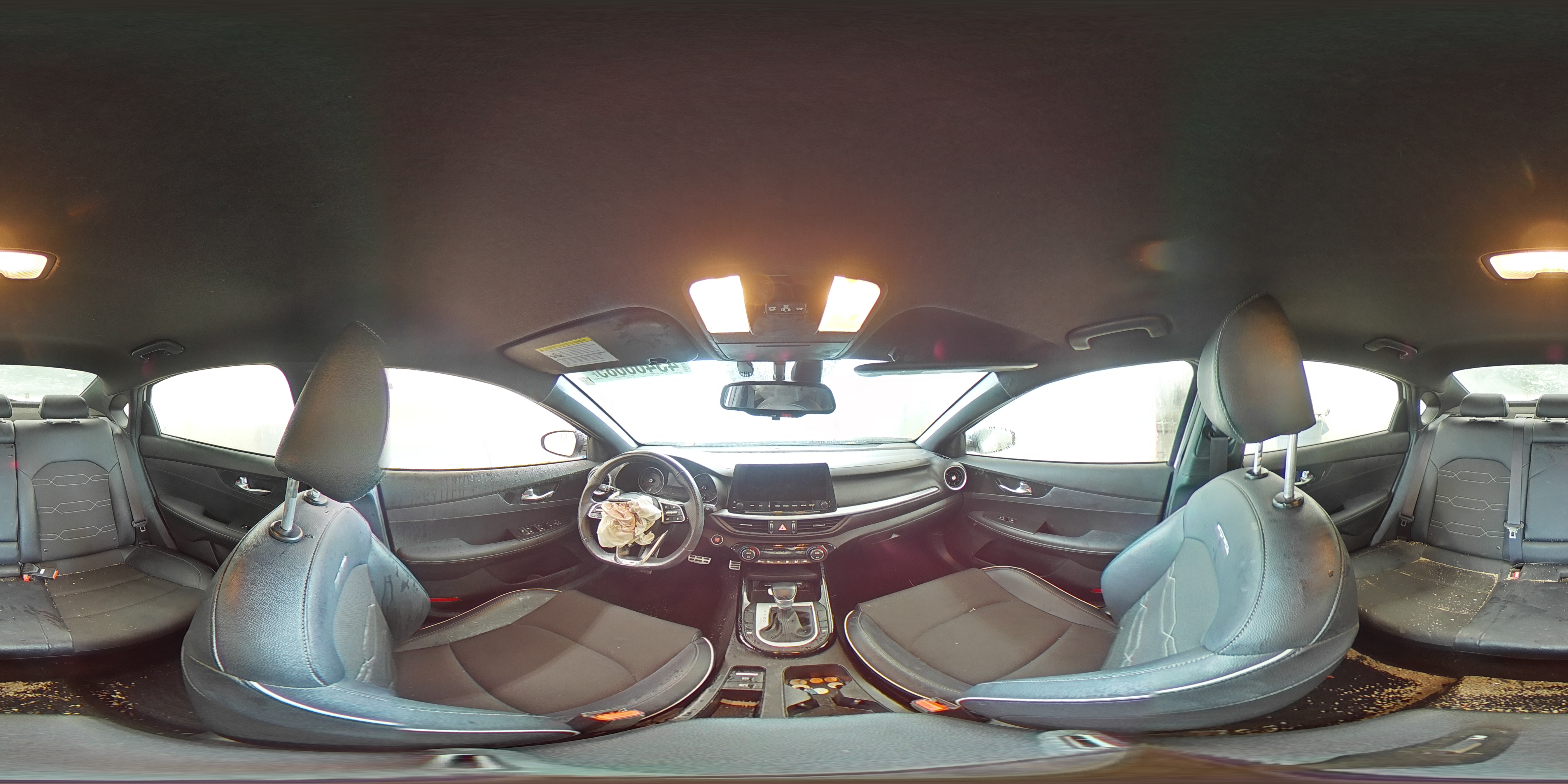 2024 Kia Forte - Image 12