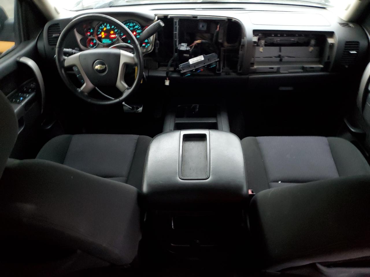 2012 Chevrolet Silverado - Image 8