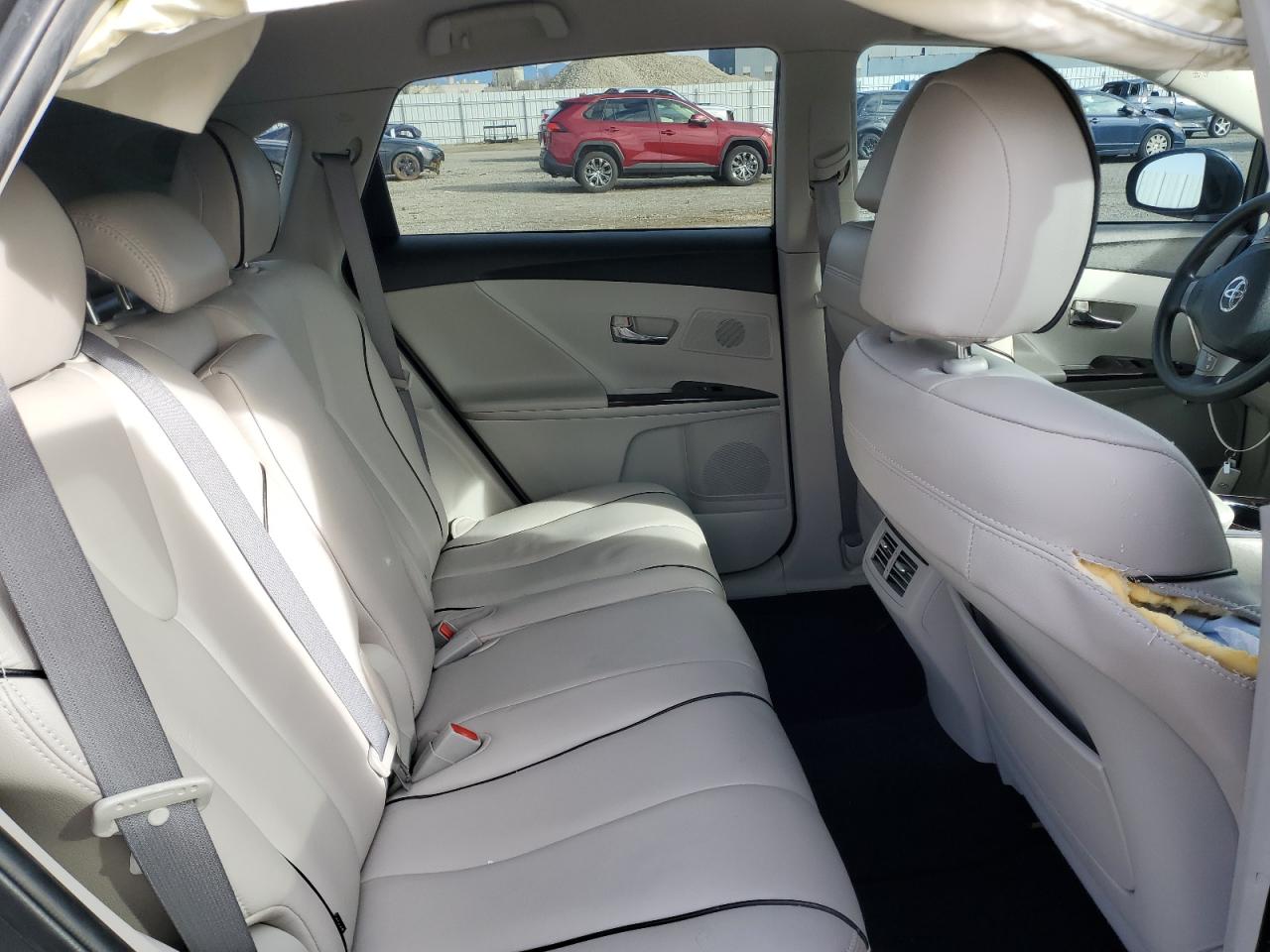 2009 Toyota Venza - Image 10