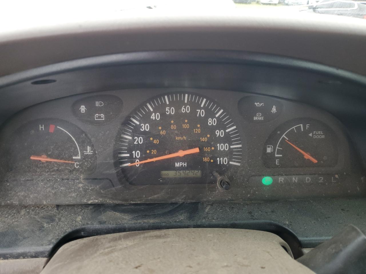 2002 Toyota Tundra - Image 9