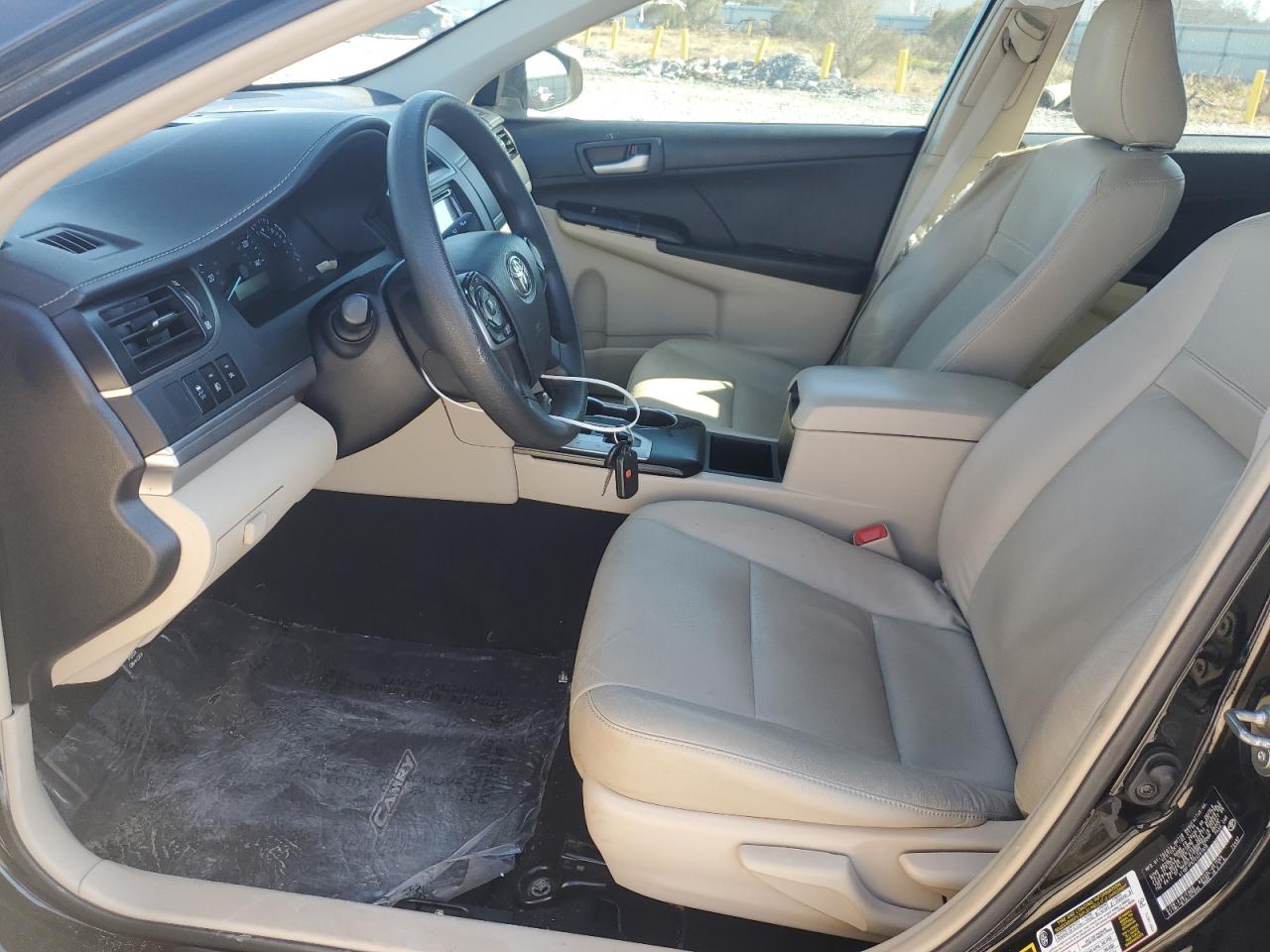 2014 Toyota Camry - Image 7
