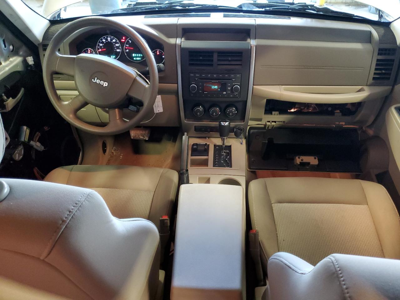 2008 Jeep Liberty (North America) - Image 8