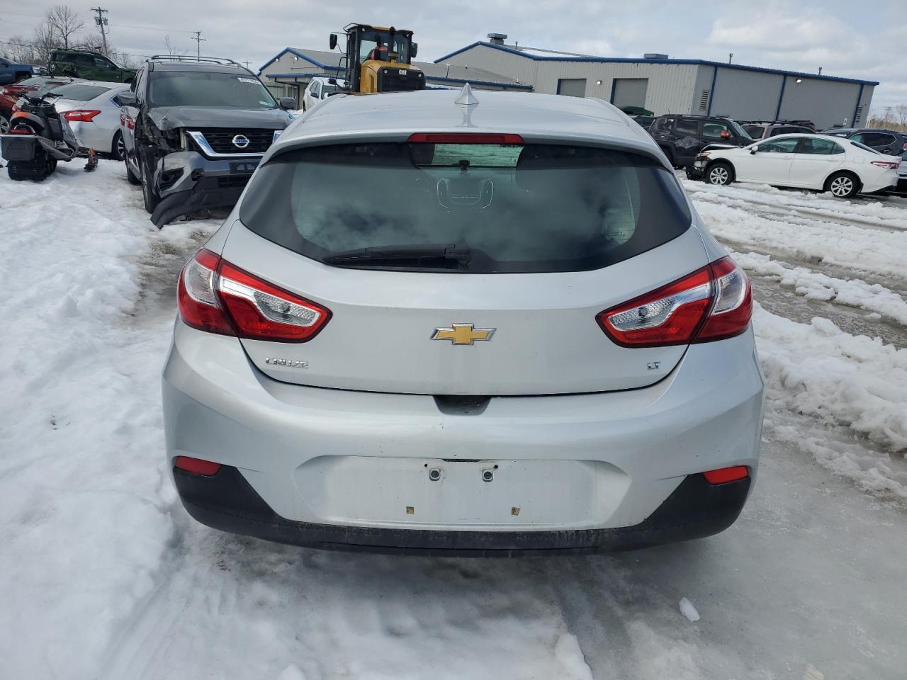 2018 Chevrolet Cruze - Image 6