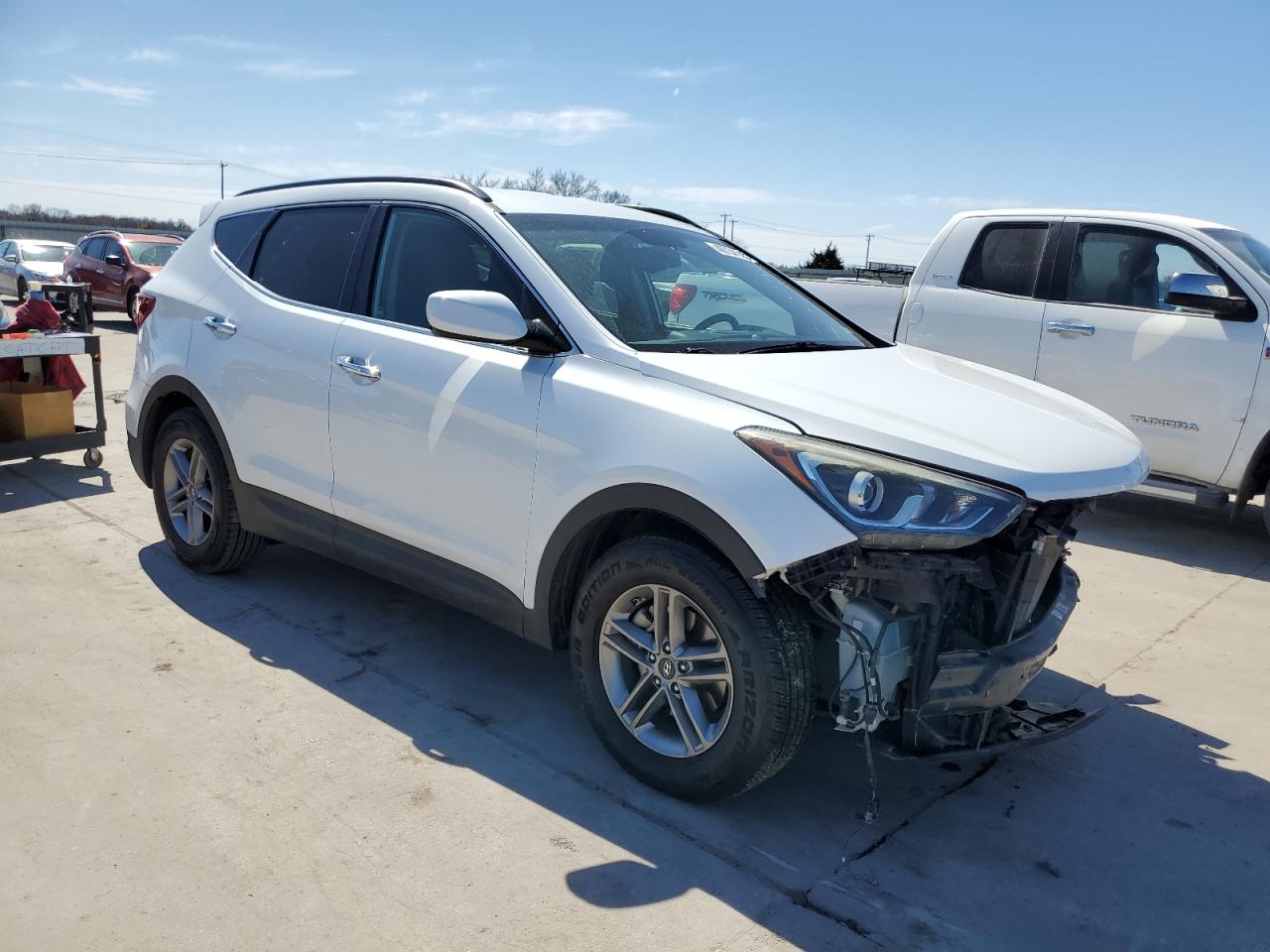 2017 Hyundai Santa Fe - Image 4