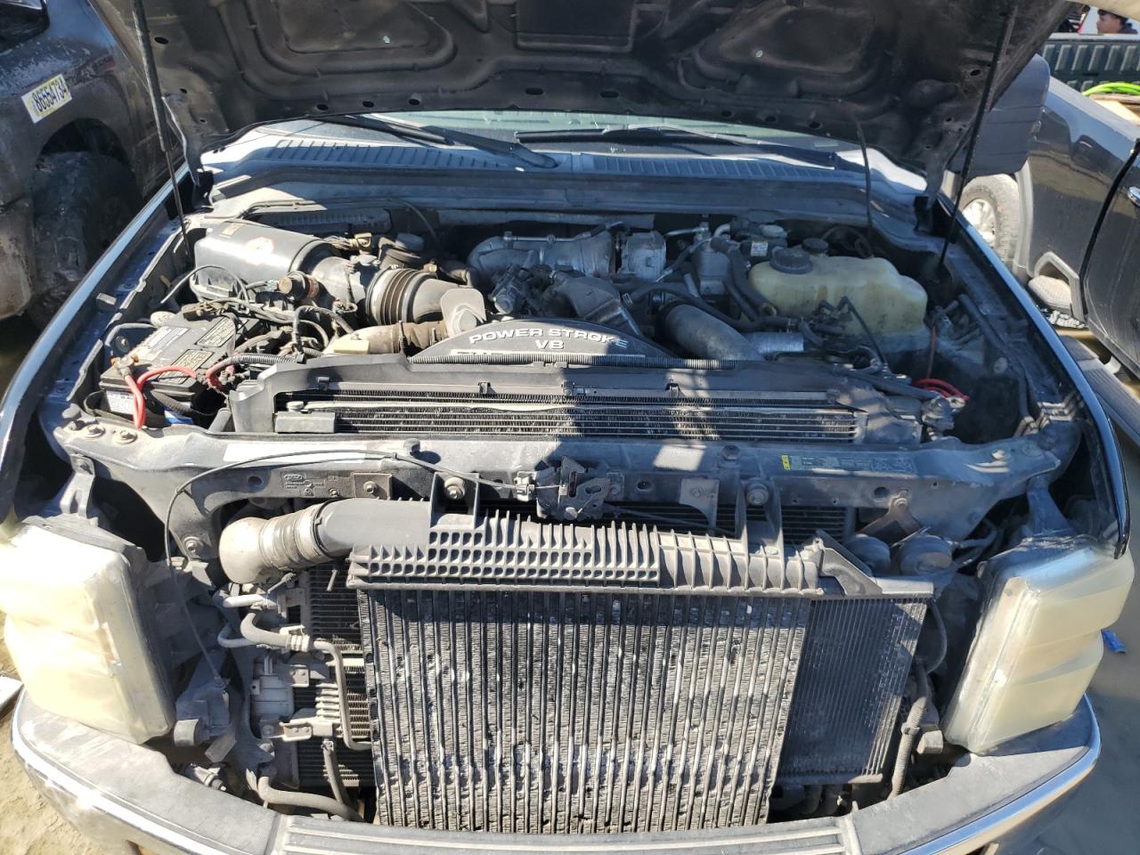 2009 Ford F250 - Image 11