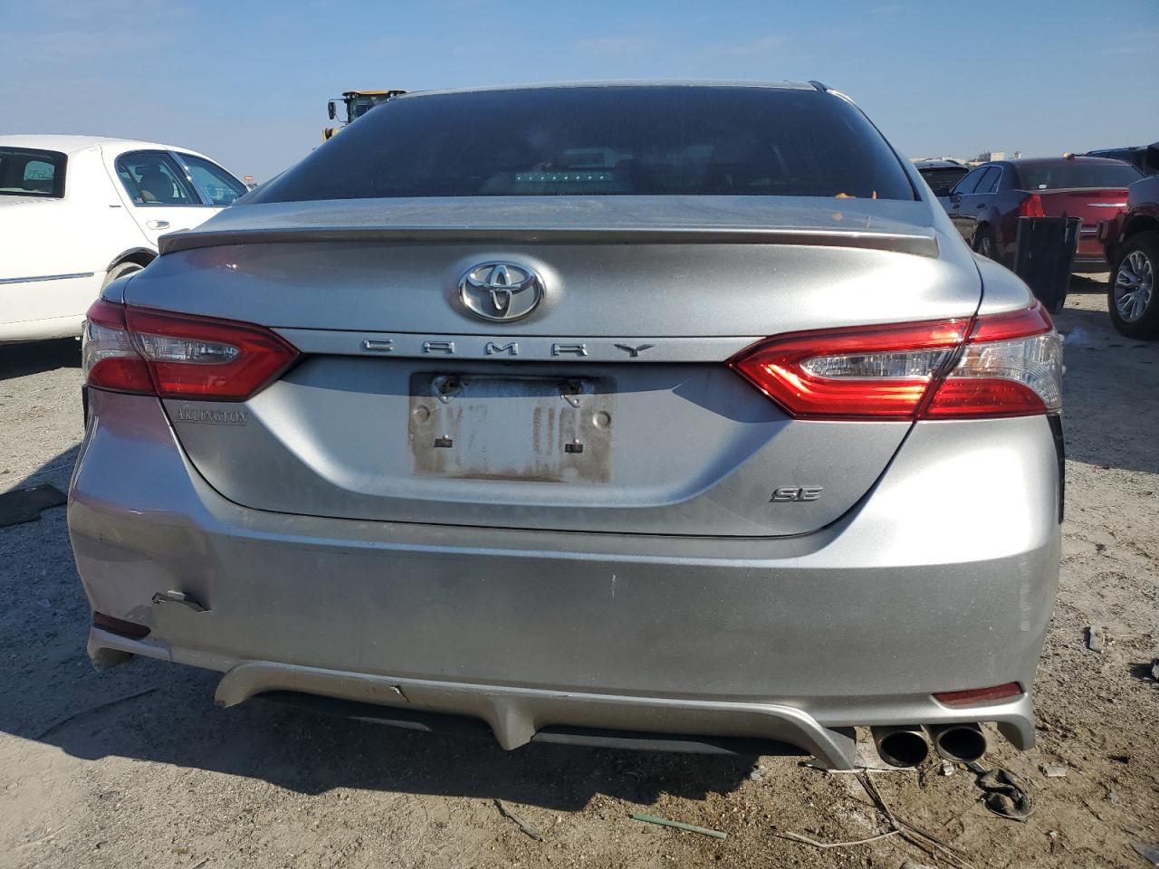 2018 Toyota Camry - Image 6