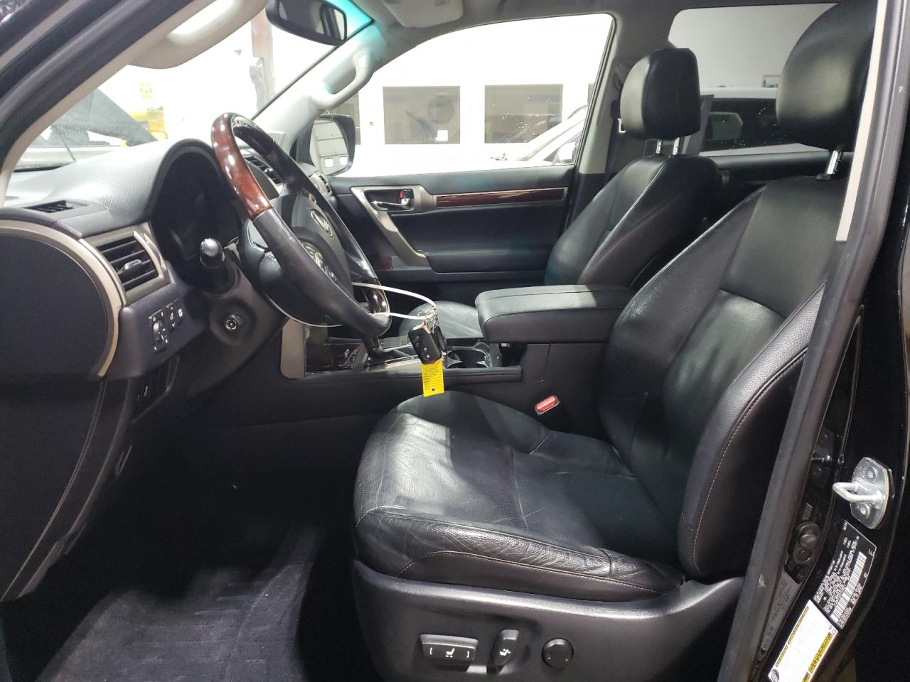 2015 Lexus GX - Image 7