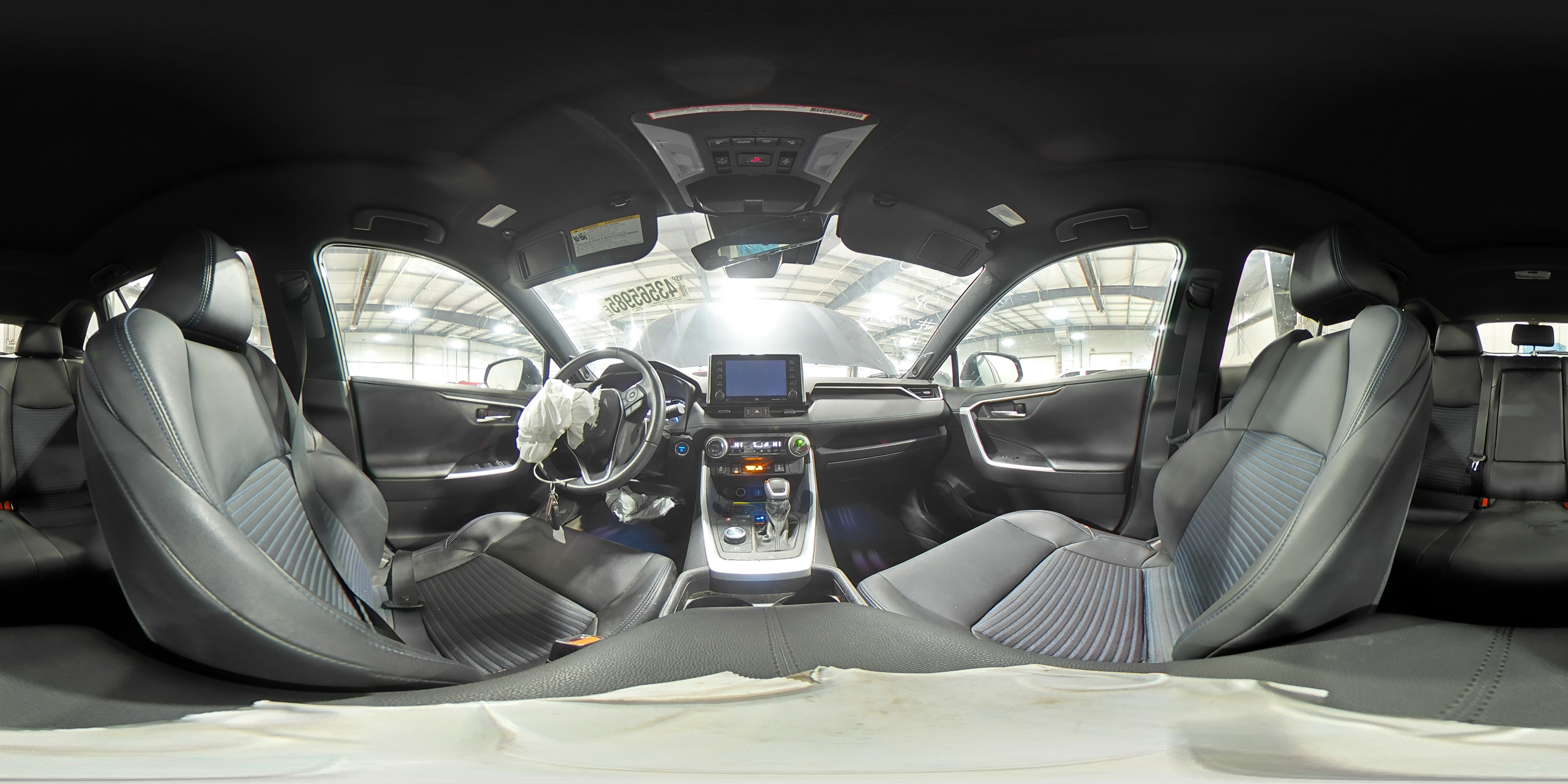 2021 Toyota RAV 4 - Image 15